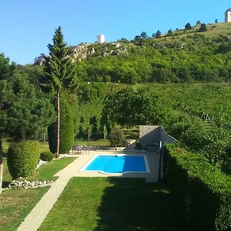 Pod Svatym Kopeckem Homestay